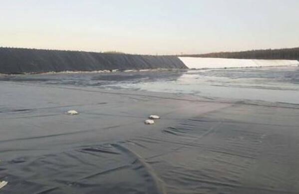 Reasons for Using Geomembrane for Anti-seepage Membrane of Garbage Dump