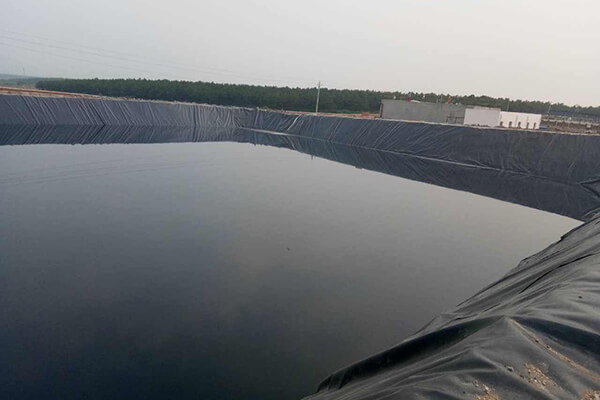 Geomembrane and geotextile have good mechanical, hydraulic and corrosion resistance