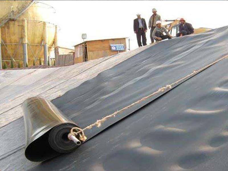 How Does HDPE Geomembrane Delay Aging